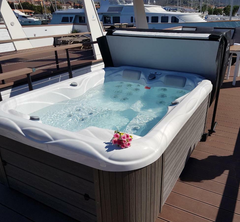 Willa Floating House Marina Royal Portorož Zewnętrze zdjęcie